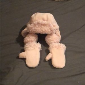 Bany Gap hat with mittens